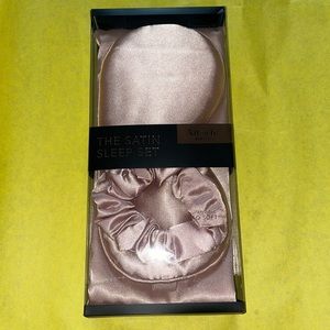 Kitsch Satin Sleep Pink Rose